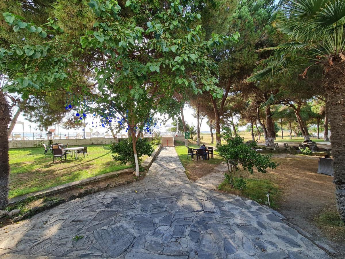 Sporkoey Hotel & Beach Club Darica  Ngoại thất bức ảnh