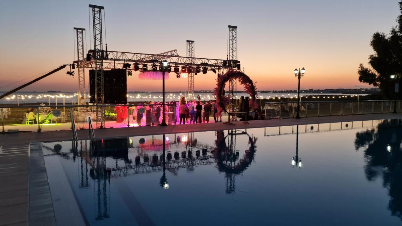Sporkoey Hotel & Beach Club Darica  Ngoại thất bức ảnh
